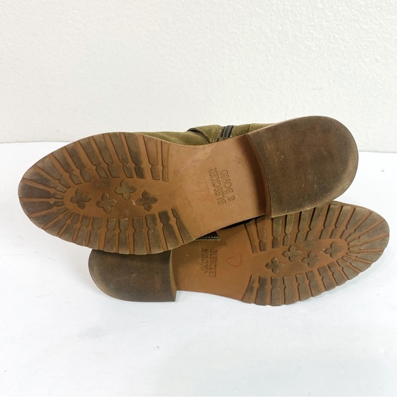 Bleeker and Bond Olive Green Kelsey Suede Booties Size 8 - Picture 5 of 7